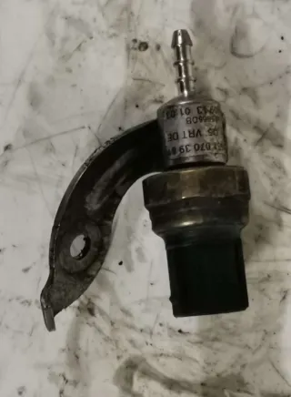 a6510703981,6510703981 Датчик давления топлива Mercedes Sprinter W906 2.2л Арт 81998364, вид 1