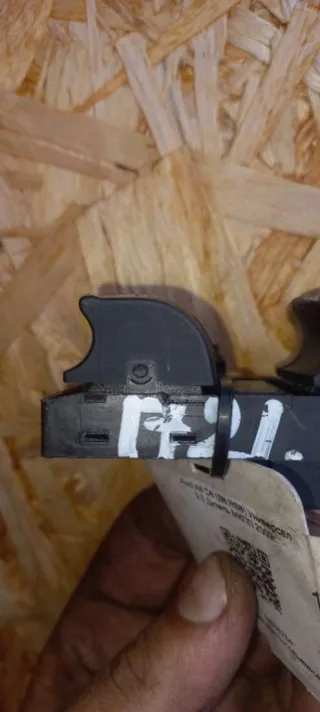 4F0959851 F Кнопка стеклоподъемника переднего левого Audi A6 C6 (S6,RS6) Арт 74838764, вид 5