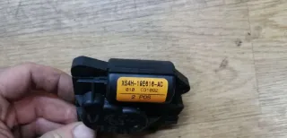  Моторчик заслонки печки Ford Focus 1 Арт 82181006, вид 2
