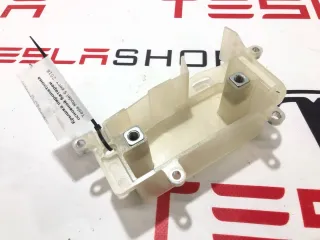 1055495-00-B Крышка высоковольтной батареи Tesla model S Арт 99455294, вид 3