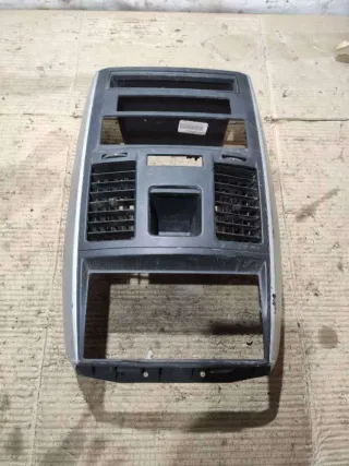  Накладка декоративная центральной консоли Dodge Caravan 5 Арт 82236951, вид 1