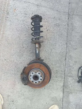  Комплект тормозов (диски и суппорта) Volkswagen Golf 5 Арт 82271650, вид 1