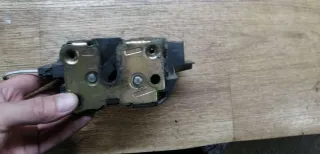  Замок двери задней правой Renault Laguna 1 Арт 82303476, вид 2