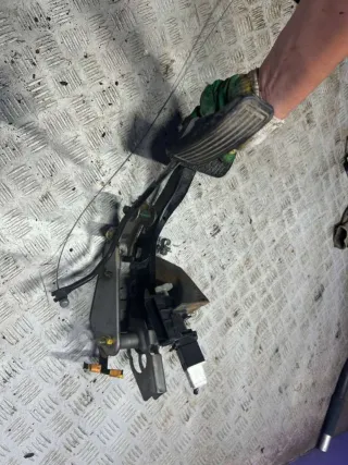  Педальный узел Mazda 2 DY Арт 82324094, вид 2