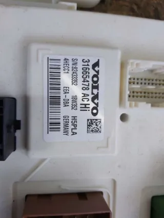 31665478 Блок CEM Volvo XC90 2 Арт 82340109, вид 3