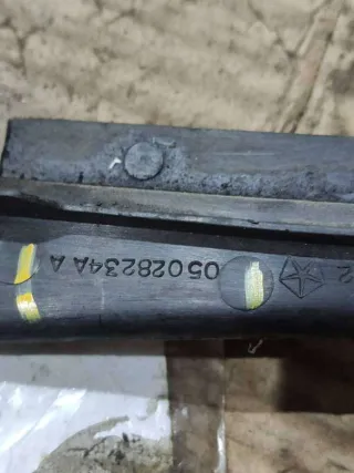 05028234a Накладка (юбка) переднего бампера Chrysler Voyager 4 Арт 82397330, вид 4