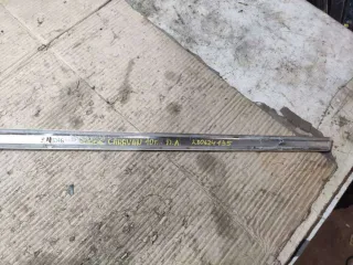  Молдинг (накладка) двери передней левой Dodge Caravan 5 Арт 82397400, вид 6