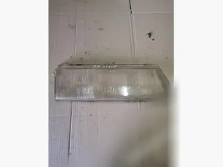  Стекло фары правой Citroen Xantia Арт 105899422, вид 1