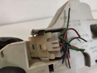 2206136 Панель (плата) заднего левого фонаря Mazda 121 2 Арт 017442, вид 2