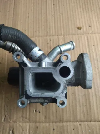  Фланец (тройник) системы охлаждения Mazda 3 BK Арт MT29090164, вид 2