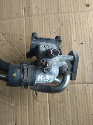  Фланец (тройник) системы охлаждения Mazda 3 BK Арт MT29090164, вид 1