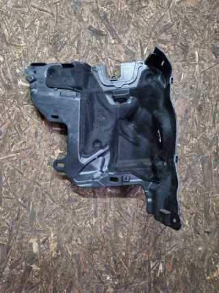 A1676200403 Изолятор моторного отсека правый Mercedes GLE W167 Арт 83084745, вид 2