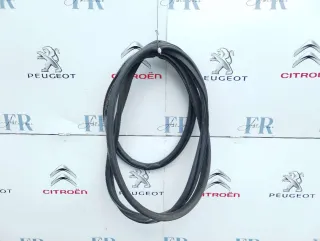  Уплотнитель багажника Citroen Berlingo 3 Арт J291795