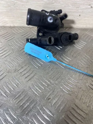 8200656420 Корпус термостата Renault Grand Espace Арт 49736, вид 2