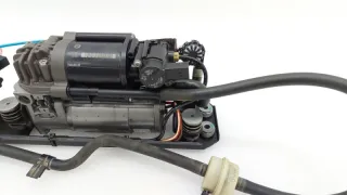 37206794465, 6794465, 37206875176, 37206864215, 37206789450, 37206789165, 37206784137, 6875176, 6864215, 6789450, 6789165, 6784137, 37206784163, 6784163 Компрессор пневмоподвески BMW 7 F01/F02 Арт SZ49615, вид 3