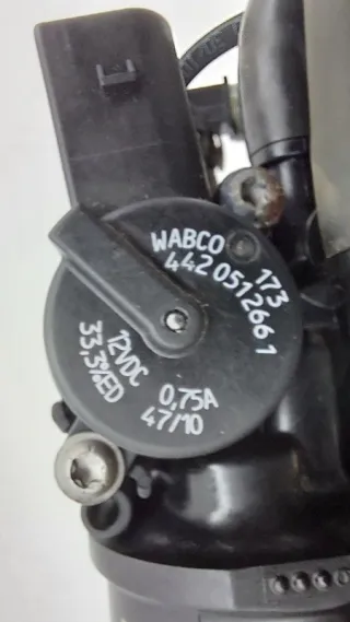 37206794465, 6794465, 37206875176, 37206864215, 37206789450, 37206789165, 37206784137, 6875176, 6864215, 6789450, 6789165, 6784137, 37206784163, 6784163 Компрессор пневмоподвески BMW 7 F01/F02 Арт SZ49615, вид 10