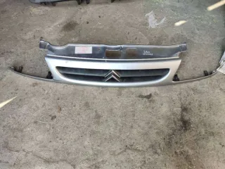  Решетка радиатора Citroen Saxo Арт 83414692, вид 1