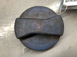 1J0121321B Крышка расширительного бачка Audi A6 C5 (S6,RS6) Арт 82902083, вид 1