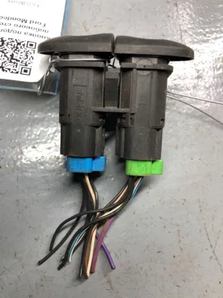 97BG-18K574-AC Кнопка подогрева лобового стекла Ford Mondeo 2 Арт 82902116, вид 3