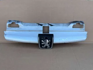  Решетка радиатора Peugeot 406 Арт 83999538, вид 2