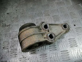 8E0501521G,8E0501522G Кронштейн крепления балки подвески Audi A6 C5 (S6,RS6) Арт 84008160, вид 2