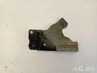 2893 Кронштейн крепления крыла переднего правого Opel Zafira C Арт 84439530, вид 1