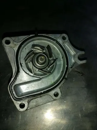  Насос антифриза (помпа) Mazda 3 BK Арт 84612113, вид 3