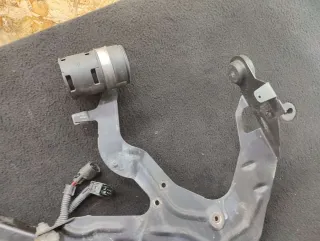 7l0819750 Крепление автономного отопителя Volkswagen Touareg 1 Арт VWT-243, вид 3