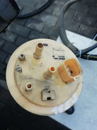 30792518, 31305186, 30671066, 30792039, 0580303065 Топливный насос низкого давления Volvo V70 2 2.4л Арт 1653, вид 3