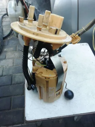 30792518, 31305186, 30671066, 30792039, 0580303065 Топливный насос низкого давления Volvo V70 2 2.4л Арт 1653, вид 2