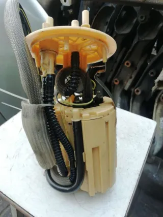 31305186, 30792518, 30671066, 30792039, 0580303065 Топливный насос низкого давления Volvo S80 1 2.4л Арт 0619, вид 3