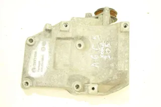 038260885с Кронштейн генератора Audi A6 C5 (S6,RS6) 1.9л TDi Арт 85323130, вид 1