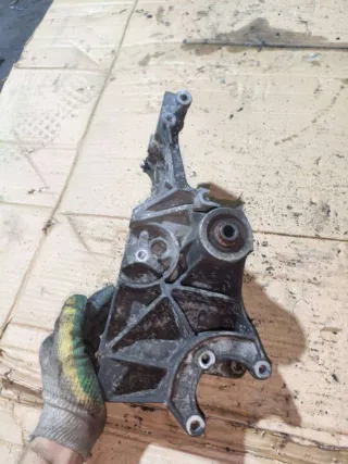 038903143ae Кронштейн вискомуфты Volkswagen Sharan 1 restailing Арт 85384884, вид 4