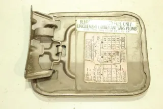 Лючок бензобака бежевый Audi 80 B3 Арт 85558109, вид 2
