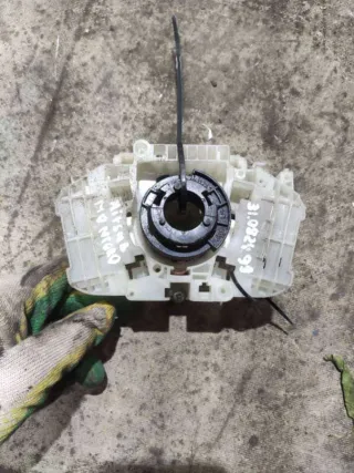  Кронштейн подрулевых переключателей Mitsubishi Montero 3 Арт 85658301, вид 1