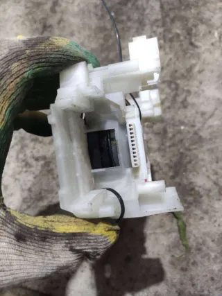  Кронштейн подрулевых переключателей Mitsubishi Montero 3 Арт 85658301, вид 3