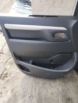  Обшивка двери передней левой (дверная карта) Citroen Spacetourer Арт 85944180, вид 1