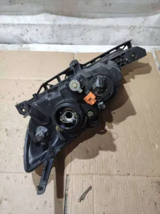  Фара передняя правая Mazda 3 BK Арт 85980837, вид 3