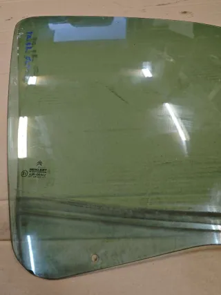  Стекло двери передней правой Citroen Xsara Picasso Арт 85991201, вид 3