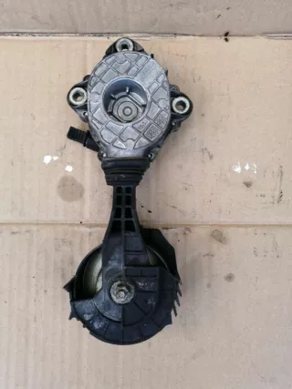  Натяжитель и ролики приводного ремня Citroen C4 2 1.6л Арт 86123510, вид 2