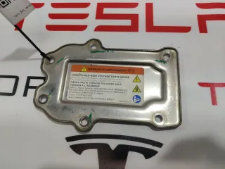 1065733-00-A Крышка высоковольтной батареи Tesla model S Арт 99459560, вид 1