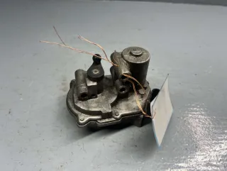 059129086M Сервопривод заслонок впускного коллектора Audi A6 C6 (S6,RS6) 3.0л TDI Арт 85938462, вид 1