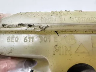 8E0611301E Бачок главного тормозного цилиндра Audi A6 C6 (S6,RS6) Арт 86520691, вид 4