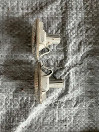 P2829 Повторитель передний правый Mazda 3 BK Арт 86566546, вид 1