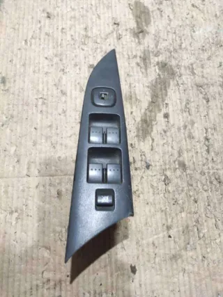  Блок управления стеклоподъемниками Mazda 3 BK Арт 86569037, вид 1