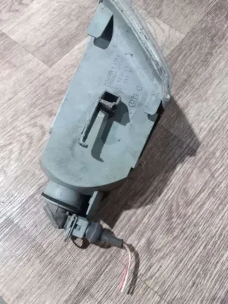  Поворотник правый Citroen Xantia Арт 86589814, вид 2