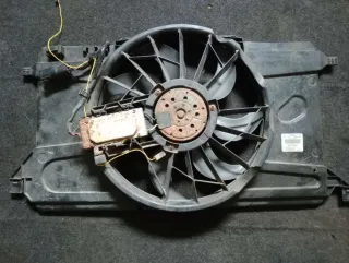 3136613321,013633962 Вентилятор радиатора Mazda 3 BK Арт 86590831, вид 4