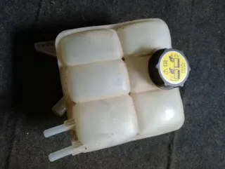 3M5H8K218 Расширительный бачок Mazda 3 BK Арт 86591422, вид 1