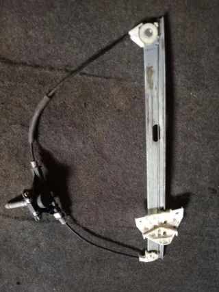  Стеклоподъемник левый передний Mazda 3 BK Арт 86645834, вид 2