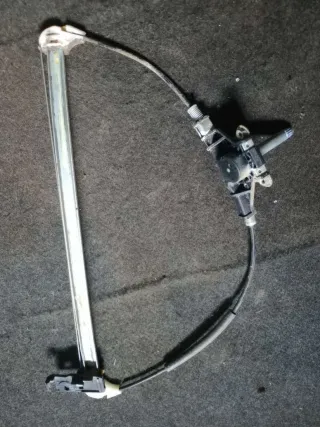  Стеклоподъемник левый задний Mazda 3 BK Арт 86645906, вид 2